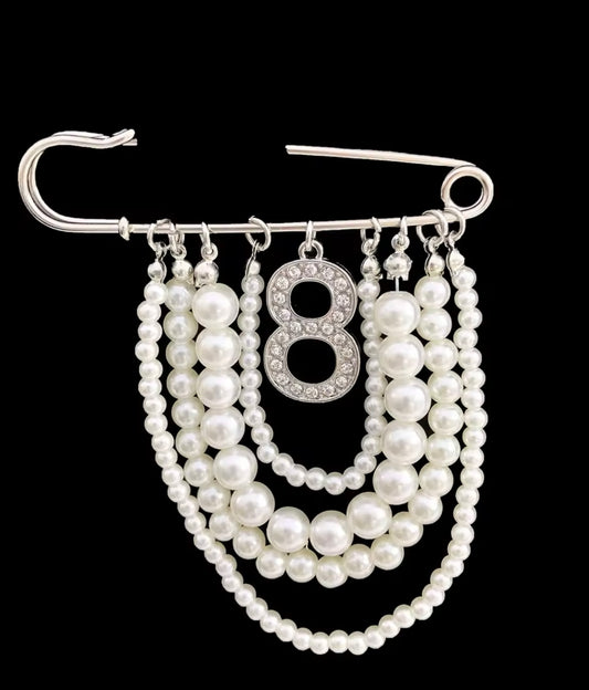 Pearl Number 8 Brooch Pin